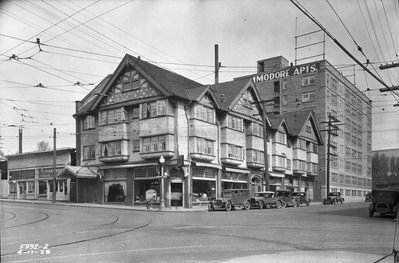 Old Seattle Apt.