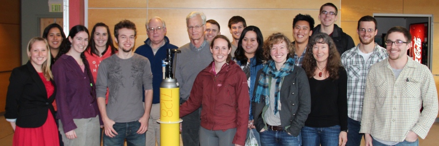 Group_photo_crop - 900300